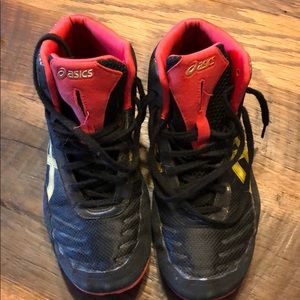 AASICS wrestling shoes size 6 youth